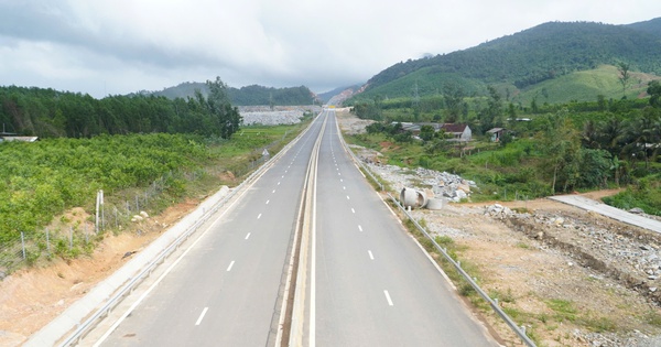 Các cao tốc phía đông Gia Lai tiếp tục lỡ hẹn thông xe