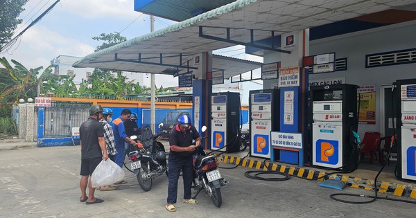Vĩnh Long yêu cầu đảm bảo ổn định thị trường xăng dầu, ngăn chặn tình trạng thiếu hàng