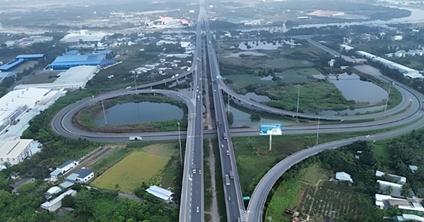 Khu tây TP.HCM: ‘Vùng trũng giá’ trước chu kỳ mới