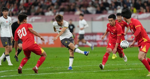 HLV Trung Quốc nhận xét bất ngờ về U.23 Việt Nam, thủ môn Cao Văn Bình nói thẳng điều này