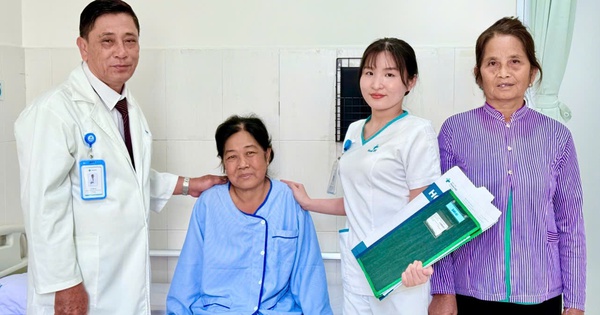 Thay khớp gối cho bệnh nhân nhiều bệnh nền, phục hồi vận động sau 5 ngày