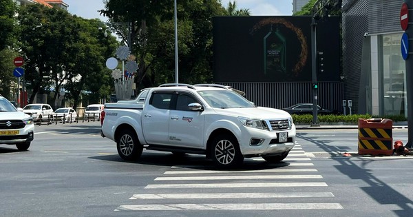 Hà Nội đề xuất 'giải cứu' xe bán tải, cho phép lưu thông như ô tô con