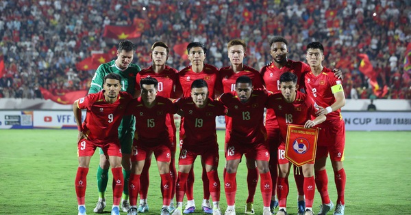 ‘Sạn’ ở hàng thủ đội tuyển Việt Nam