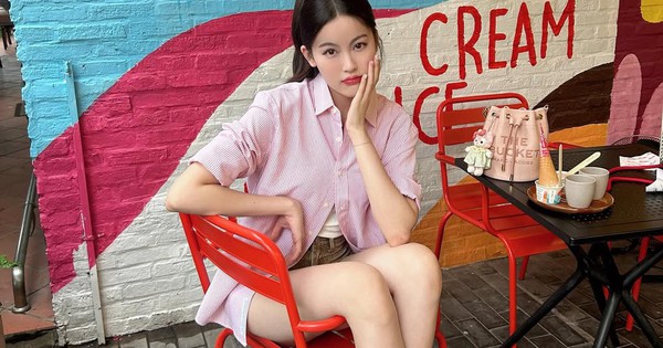 Tạo sự khác biệt với cách phối áo sơ mi khoác ngoài trang phục