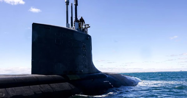 Không có GPS, tàu ngầm định vị bằng cách nào?