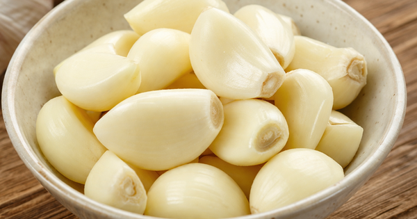 4 nhóm người nên ăn tỏi mỗi ngày để cải thiện sức khỏe