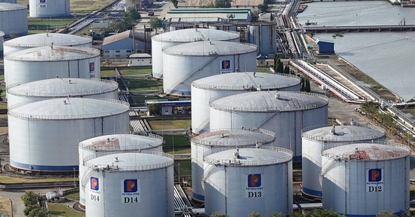 Giá xăng dầu hôm nay 11.4.2026: Dầu diesel giảm kỷ lục 12.000 đồng/lít trong tuần