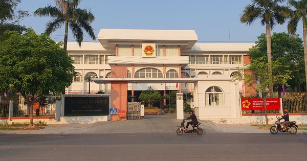 'Không phải đưa ngược cán bộ làm việc ở bắc Quảng Trị vào lại nam Quảng Trị'