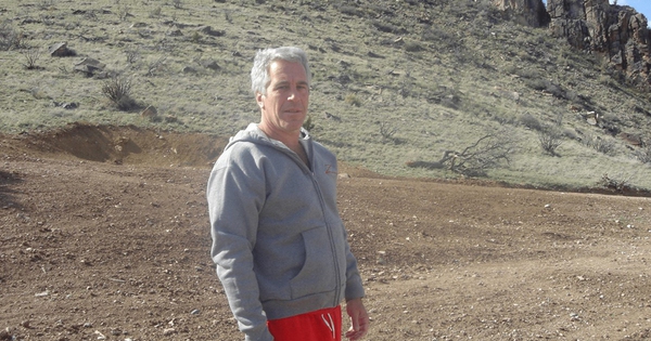 Hạ viện Mỹ sẽ điều trần với nạn nhân Epstein