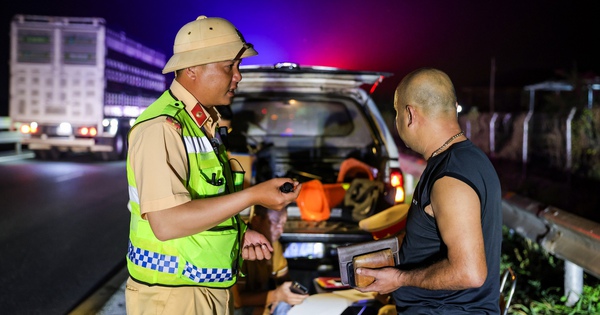 Mối nguy dừng xe trên cao tốc: Tai nạn không đến từ một phía