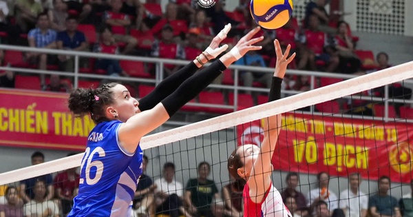 Bất ngờ thú vị tại giải bóng chuyền vô địch quốc gia