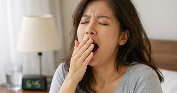 Ngủ đủ 8 tiếng vẫn mệt mỏi: Cơ thể đang cảnh báo điều gì?