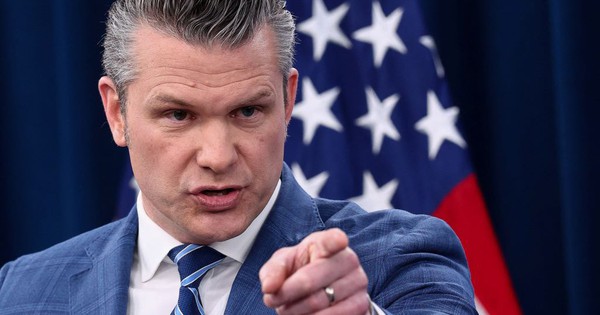Hạ viện Mỹ tiếp nhận kiến nghị luận tội Bộ trưởng Quốc phòng Pete Hegseth