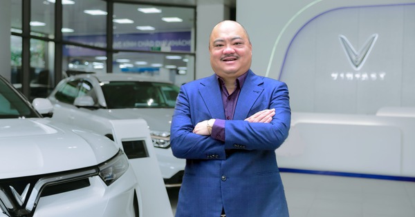 Doanh nhân kỳ cựu trong ngành ô tô 'tất tay' đầu tư vào hệ thống đại lý VinFast
