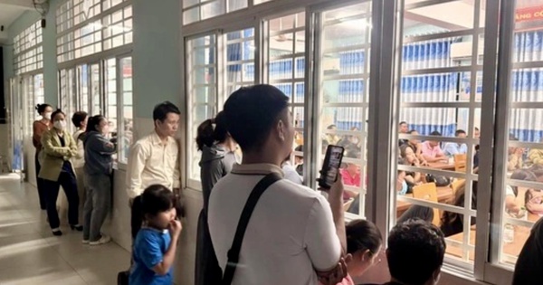 TP.HCM: Tạm đình chỉ giáo viên phạt học sinh tự lấy kim tiêm đâm vào tay