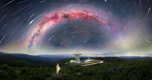 Mưa sao băng Lyrids xuất hiện từ tối nay: Cách ngắm bằng mắt thường