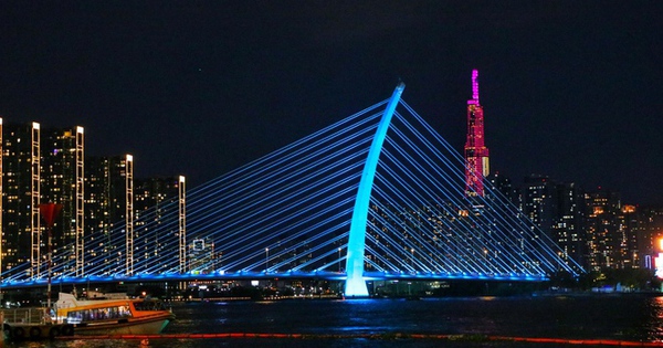 Tìm phương án chiếu sáng 3D chợ Bến Thành, cầu Ba Son...