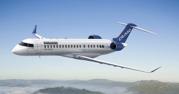 Phi công bị mắng vì giả tiếng mèo kêu với tháp không lưu