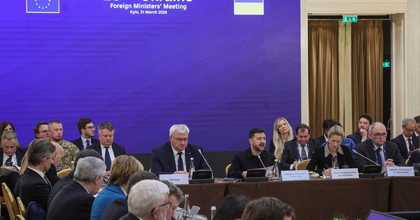 Ukraine nhận tín hiệu tích cực từ Mỹ và EU