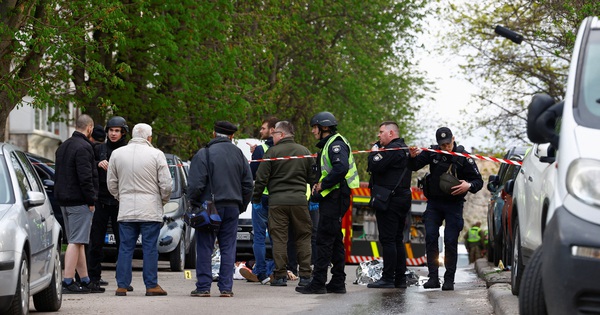 Xả súng chết người tại Kyiv, nghi phạm đang cố thủ trong siêu thị