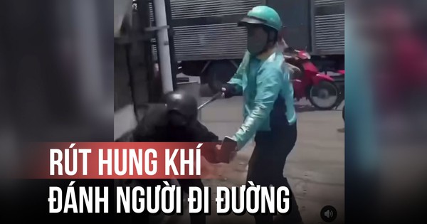 Xôn xao clip tài xế xe công nghệ rút 'gậy dũ' tấn công người đi đường