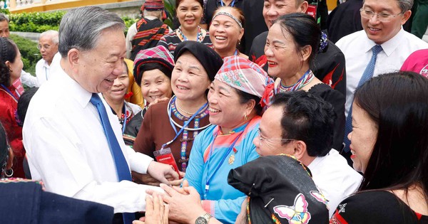 Giữ vững sự bình yên của bản làng, góp phần ổn định từ cơ sở