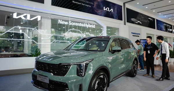 THACO tung Kia Sorento HEV mới, tăng sức cạnh tranh khi mảng xe hybrid bắt đầu 'nóng'