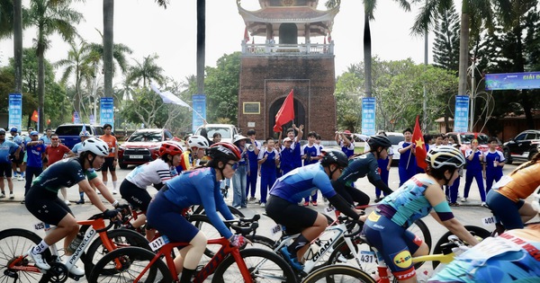 Toàn cảnh Thành cổ Quảng Trị rộn ràng nhịp bánh xe lan tỏa thông điệp hòa bình