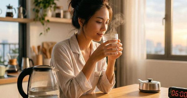 Việc nên làm ngay sau khi thức dậy để giữ huyết áp ổn định