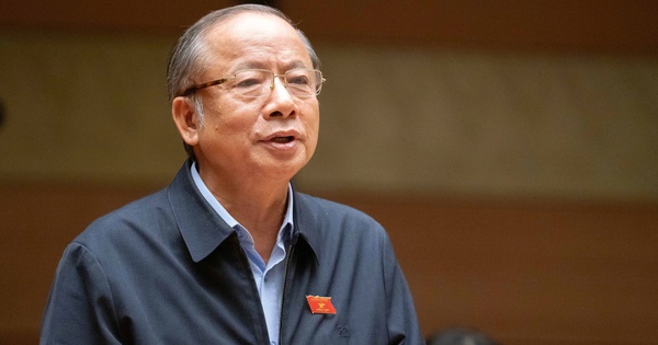 Đại biểu Quốc hội: Không nên nghĩ còn nghèo thì không xây nhà hát, sân vận động