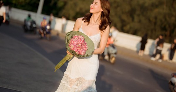 Váy ren và vẻ đẹp 'nàng thơ' đang chiếm sóng mùa hè