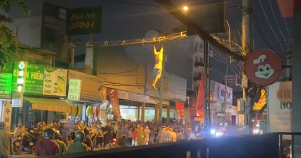 Nam thanh niên nghi 'ngáo đá' gây rối loạn, đập phá tài sản trên đường Hà Huy Giáp