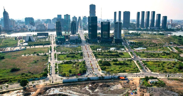 TP.HCM 'đổi đất lấy hạ tầng' cấp bách