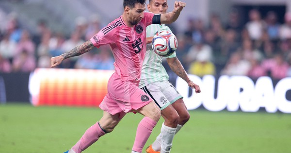 Sự im lặng đáng ngại của Messi và đồng đội sau khi HLV Mascherano từ chức