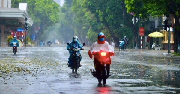 Không khí lạnh 'hạ nhiệt' nắng nóng miền Trung, gây mưa 2 ngày ở miền Bắc