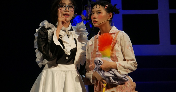 Học trong lòng sân khấu qua vở kịch ‘Song diện’