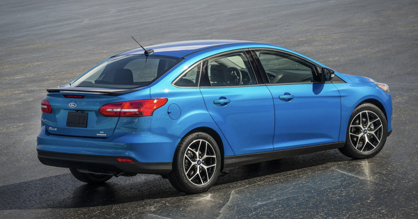 Nhiều hãng ô tô cân nhắc quay lại sản xuất xe sedan