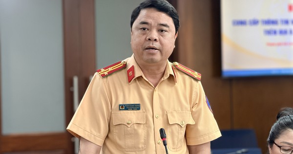 TP.HCM tăng cường phạt nguội xe dù, bến cóc dịp lễ 30.4-1.5