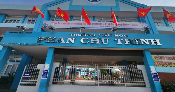 Viết giấy nhục mạ bạn: Giải pháp không thể chỉ là khoảnh khắc xin lỗi