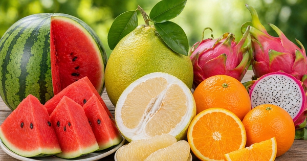 Mùa nóng ăn gì để mát người mà không hại gan, thận, tim mạch?