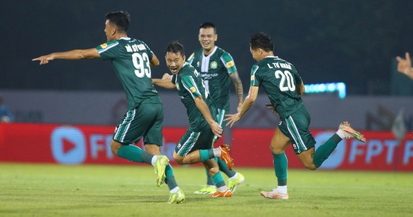 Giải hạng nhất tới hồi gay cấn