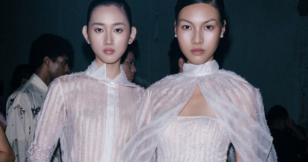 'Xuyên thấu có kiểm soát' vẫn khoe được phong cách thời trang tinh tế