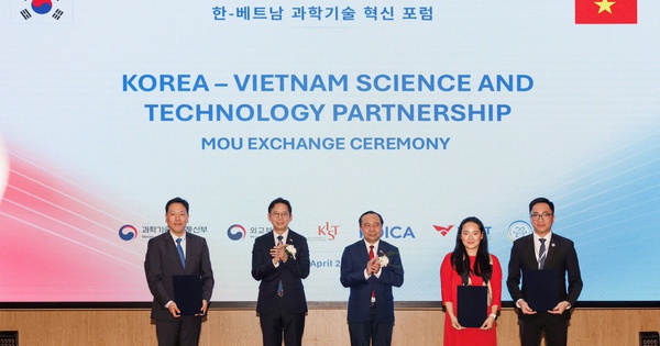 Trường đại học Quang Trung đẩy mạnh hợp tác quốc tế xây dựng nền giáo dục trọng trách