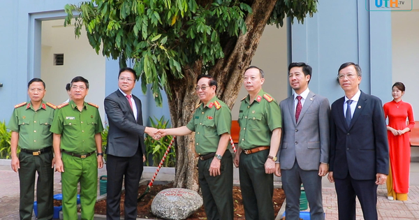 UTH đẩy mạnh hợp tác với doanh nghiệp trong đào tạo nguồn nhân lực chất lượng cao