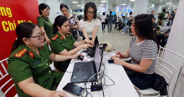 Chi tiết 59 điểm cấp thẻ căn cước cho học sinh cuối cấp ở TP.HCM