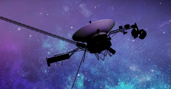 Chuyện gì đang xảy ra với tàu vũ trụ đang du hành trong không gian liên sao?