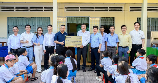 Maxilite - Rulô Vàng: Khi người thợ sơn trở thành đại sứ lan tỏa sắc màu