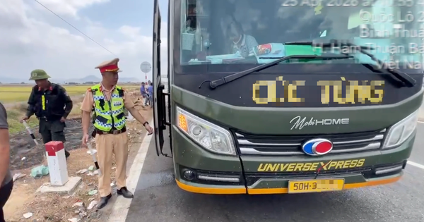 Xe khách nhồi thêm 13 người từ TP.HCM đi Nha Trang bị phạt gần 100 triệu