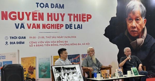 Thơ Nguyễn Huy Thiệp: Đọc câu nào 'sợ' câu ấy!