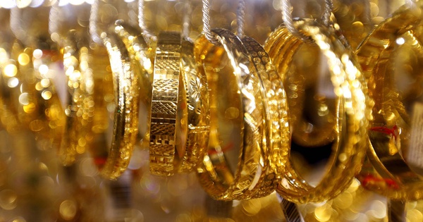 Giá vàng hôm nay 26.4.2026: Liên tục giảm, người mua lỗ 12 triệu đồng so với đầu tháng